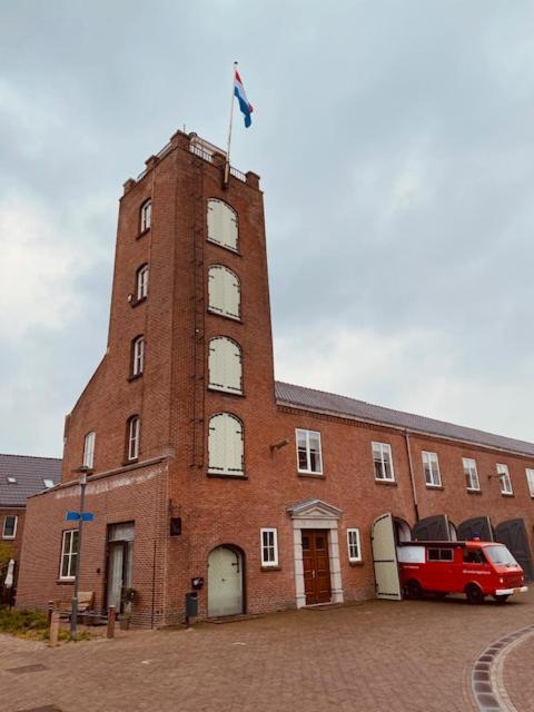 De Oude Brandweerkazerne 4 Persoons 2 Kamer Appartement Kaatsheuvel Esterno foto